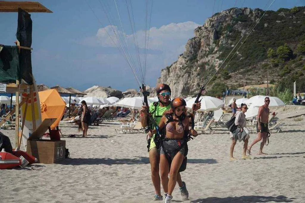 Tandem Paragliding in Lefkada
