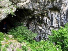 Hiking to the Fairy Spilia in Parnassos