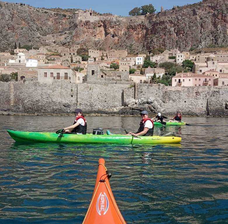 Sea Kayak and guided tour to the Island of Aphrodite in Argolida
