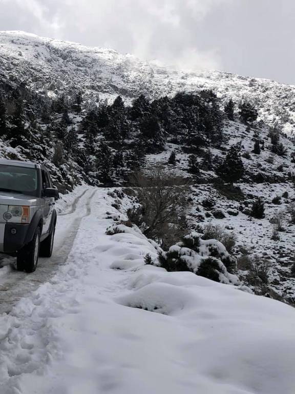 Jeep Safari in the White Mountains and Samaria Gorge