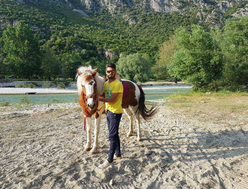 Horse riding on the Acheron River