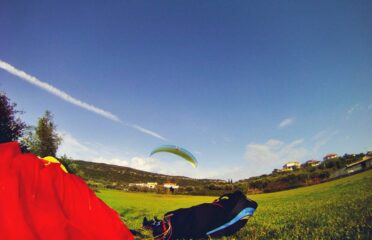 莱夫卡达州卡蒂斯马的滑翔伞