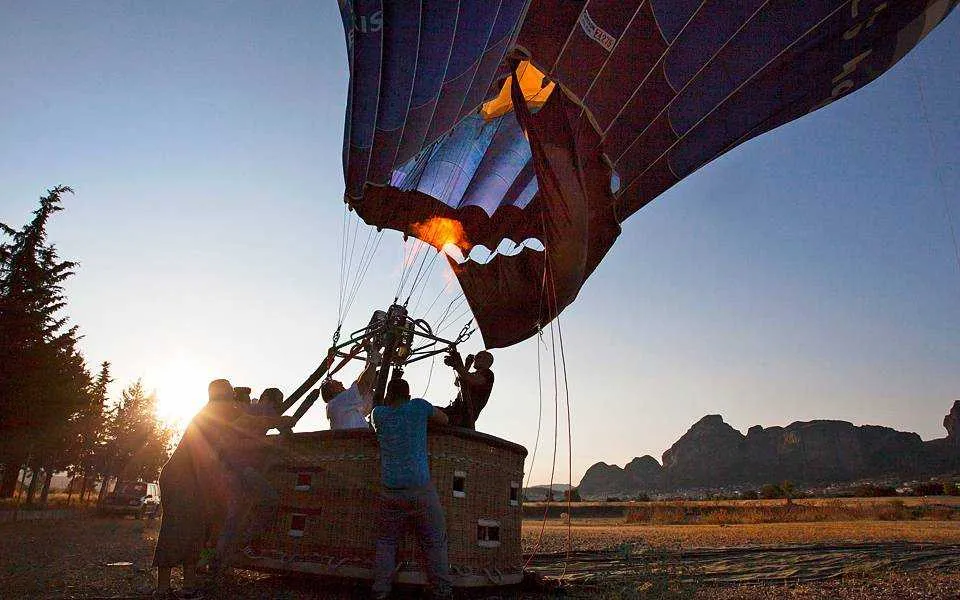 Πτήση με αερόστατο στην Αττική