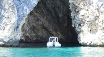 Rib Safari in the sea caves of Veneto